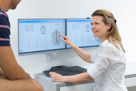 Physiotherapie Praxis Hamburg, Leistungen, Therapiemöglichkeiten, Therapeut, Physiotherapeut, physiotherapeutische Behandlung, Manuelle Therapie, Krankengymnastik, Triggerpunkttherapie, Elektrotherapie, Faszientherapie, Kinesio Taping